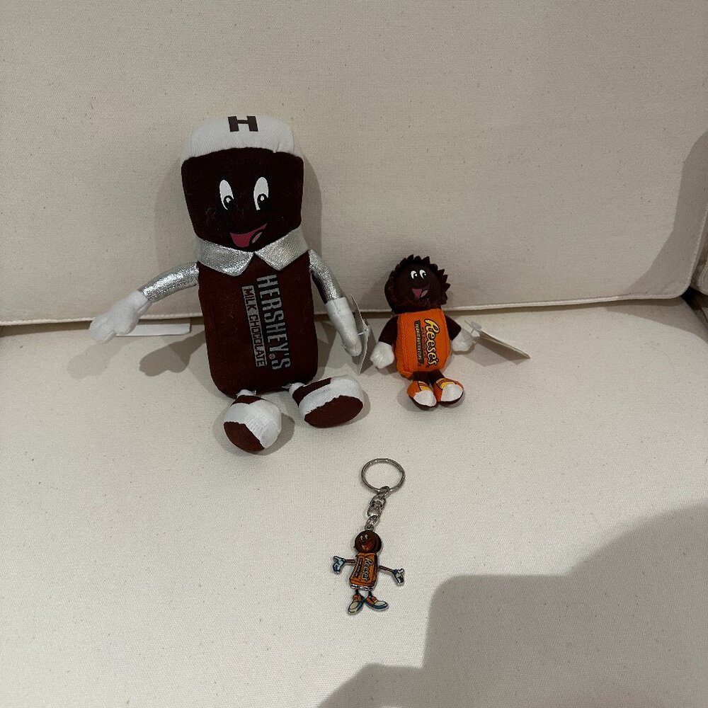 Bundle of THREE Vintage Hershey Park Souvenirs